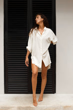 Load image into Gallery viewer, Kota Oversized Shirt